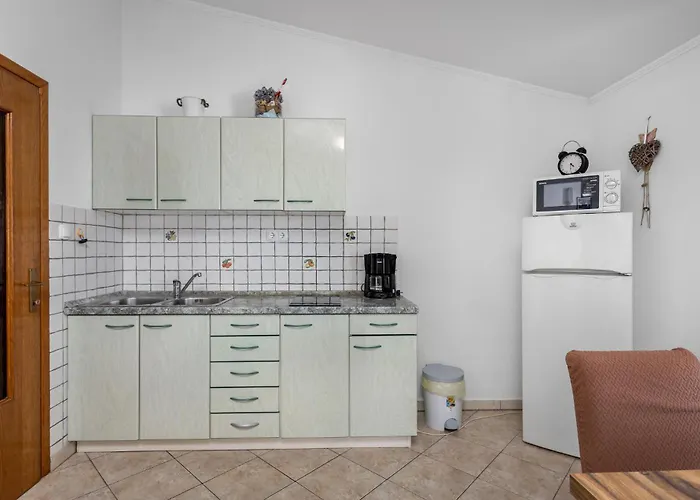 1 Bedroom In Lägenhet *